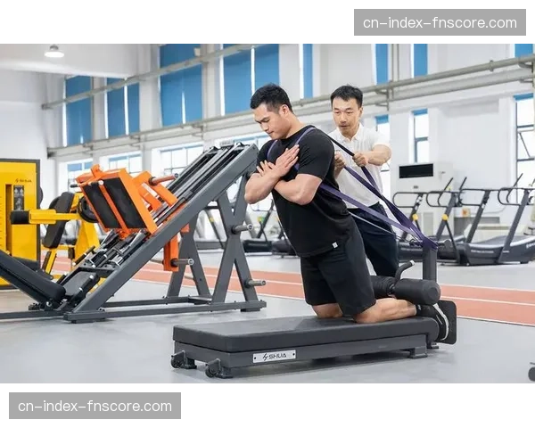 专访里昂体能教练:如何安排训练以维持比赛末段的转换冲刺能力 专访里昂体能教练:如何安排训练以维持比赛末段的转换冲刺能力