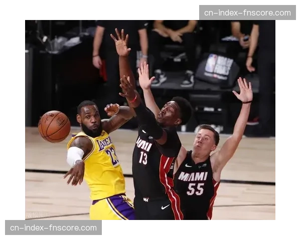 数据深度:三月各队对挡拆持球人的包夹频率下降,单防策略回归 数据深度:三月各队对挡拆持球人的包夹频率下降,单防策略回归